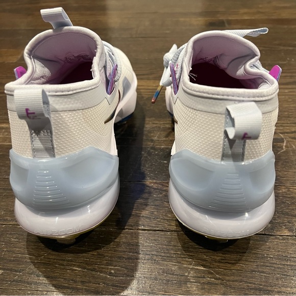 Nike Force Zoom Trout 9 Elite ‘Rainbow’ FV4575-106 Size 9 & 12 - Picture 3 of 8